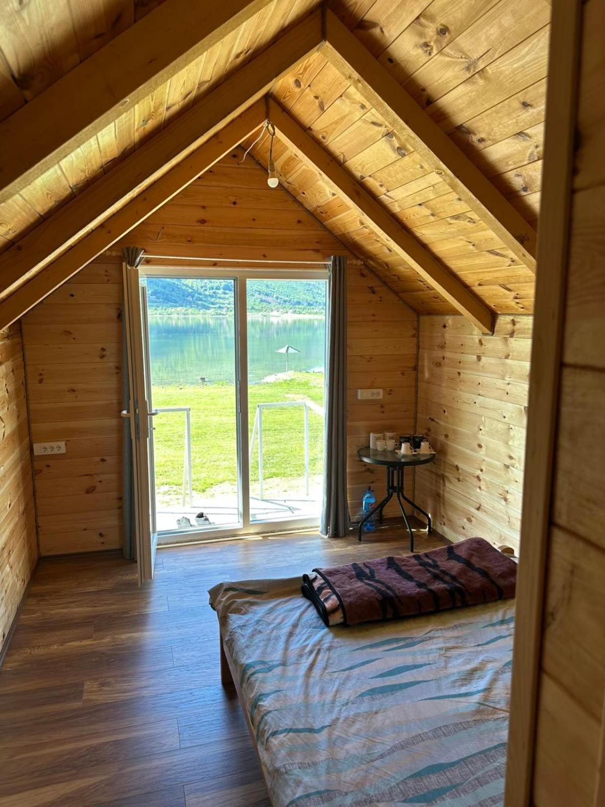 Begov Kamp, Plav Villa Bagian luar foto